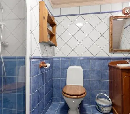 Landlig Og Idyllisk بيت للعطل