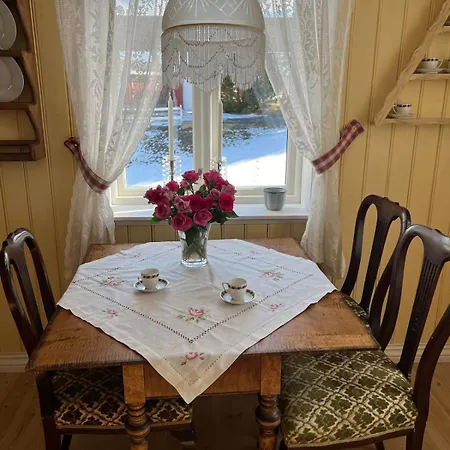 بيت للعطل Landlig Og Idyllisk