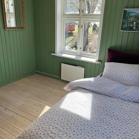 Landlig Og Idyllisk Holiday home Sylling