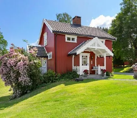 度假居 Landlig Og Idyllisk Sylling